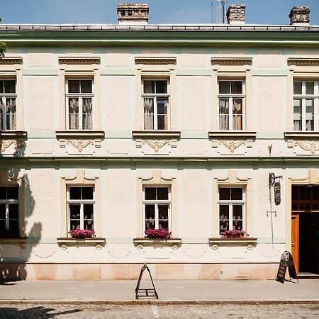 Penzion Maly Val Kroměříž Exteriör bild